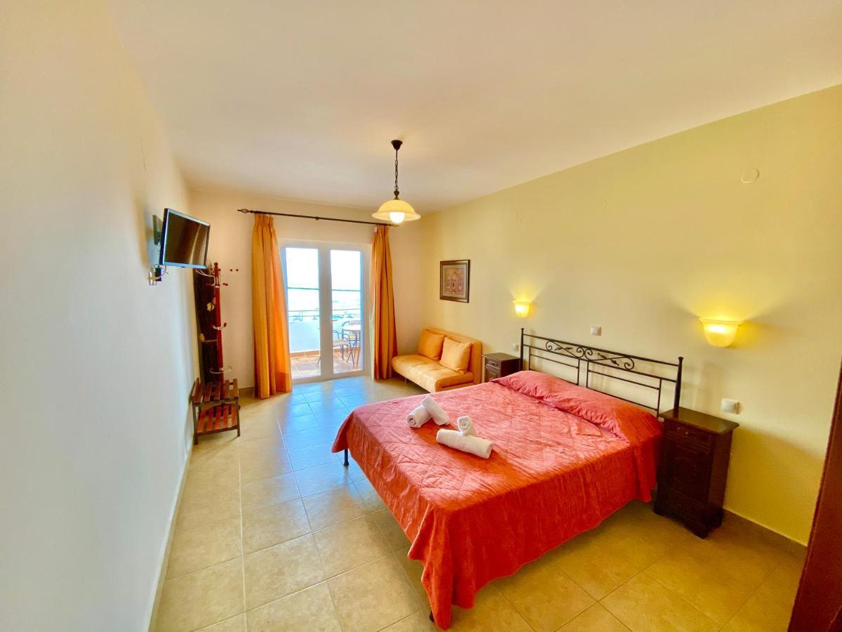 Aparthotel Zoom Candia